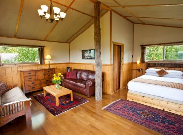 Tanglewood Cabin Accommodation – Interior Lodging